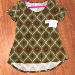 NWT LuLaRoe Classic Tee Size XS